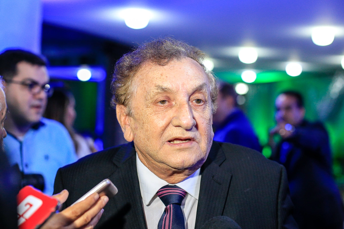 Prefeito Mão Santa  
