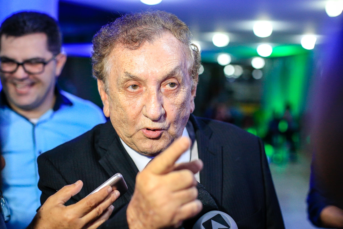 Prefeito Mão Santa  