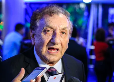 Prefeito Mão Santa  