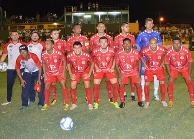4 de Julho arranca empate em Picos