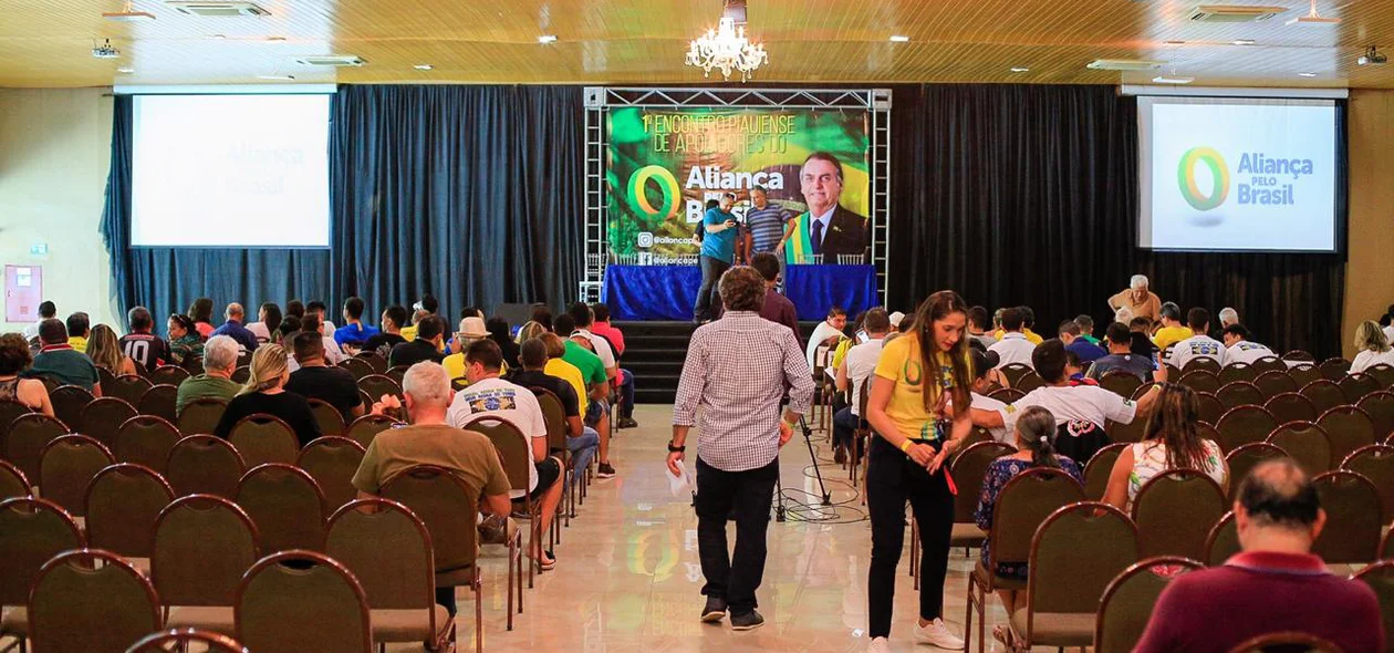 Público presente no Primeiro Encontro de Apoiadores do Aliança pelo Brasil