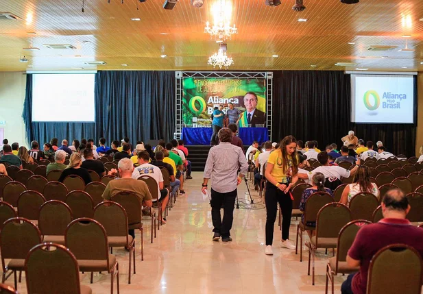 Público presente no Primeiro Encontro de Apoiadores do Aliança pelo Brasil