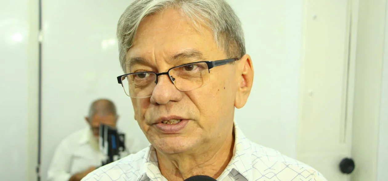 Arimatéia Dantas, reitor da UFPI