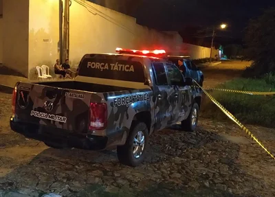 Polícia Militar isolou a área do crime