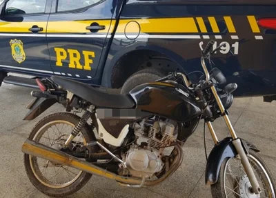 Veículo foi apreendido pela PRF