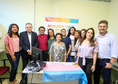 Governo do Piauí inaugura ambulatório trans no HGV