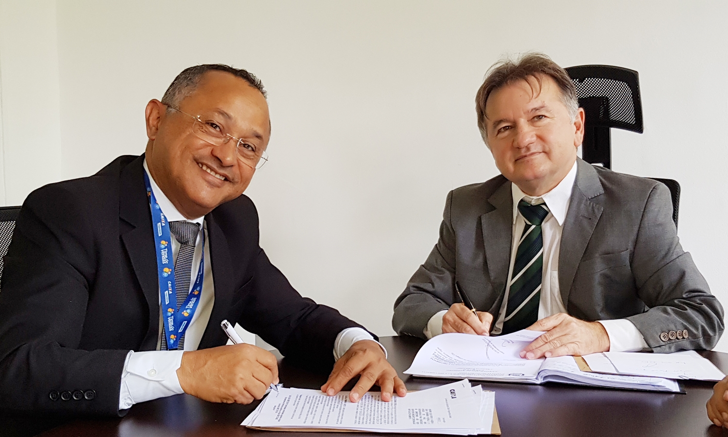 Edilberto Oliveira e Merlong Solano