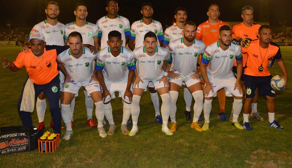 Altos lidera competição