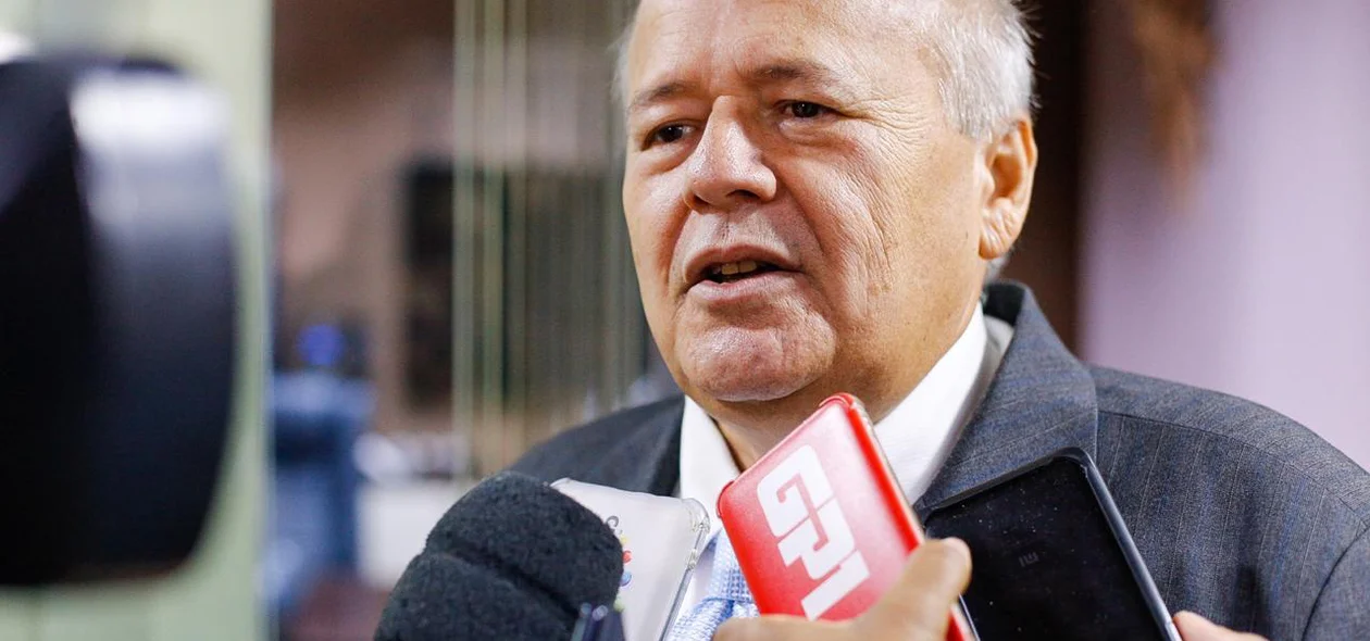 Charles da Silveira  