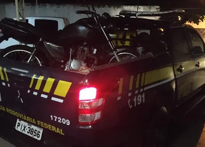 Motocicleta apreendida pela PRF
