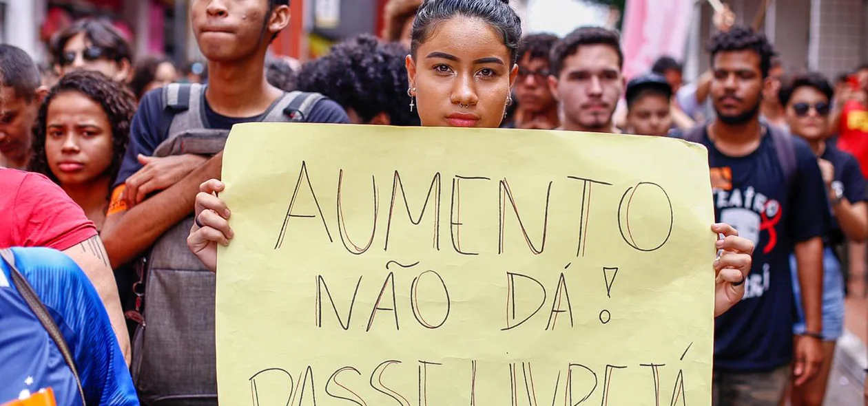 Estudantes também produziram cartazes 