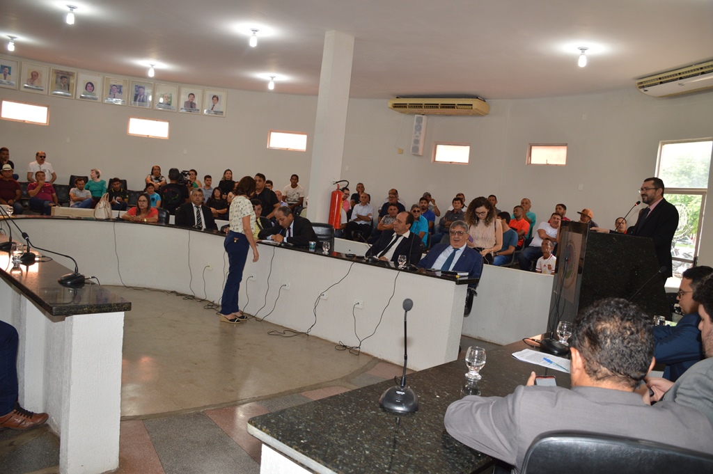 Prefeito diz que está aberto ao diálogo com os vereadores e a comunidade