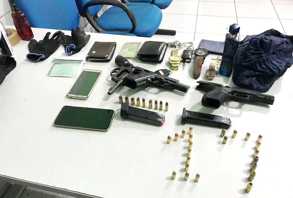 Armas de procedência desconhecida