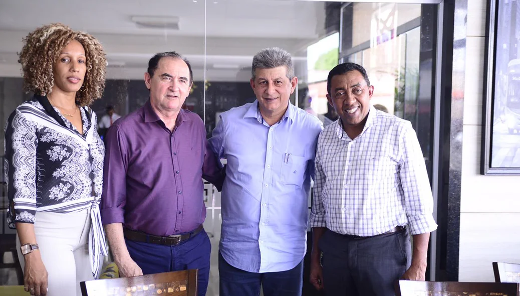 Zé Filho também se reuniu com o Prefeito da Cidade Joel Rodrigues 