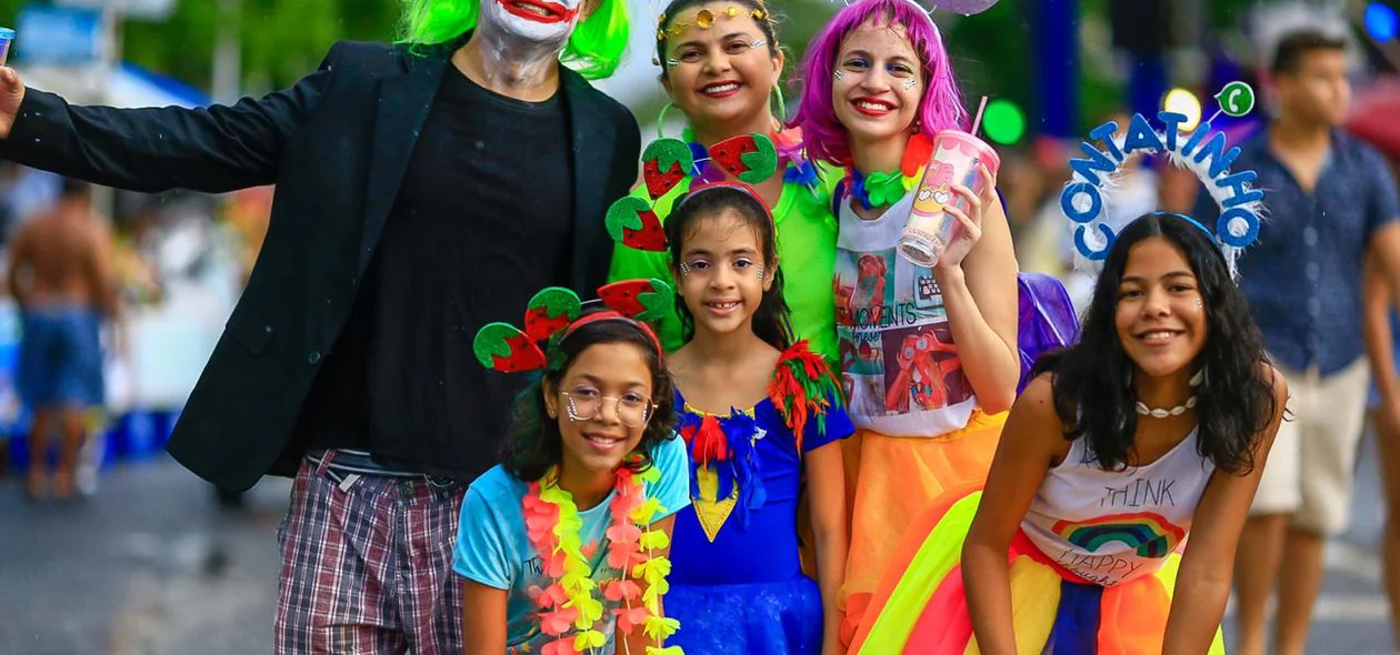 Fantasias Corso de Teresina 2020- Família