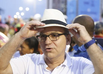 Prefeito Firmino Filho no Corso de Teresina 2020