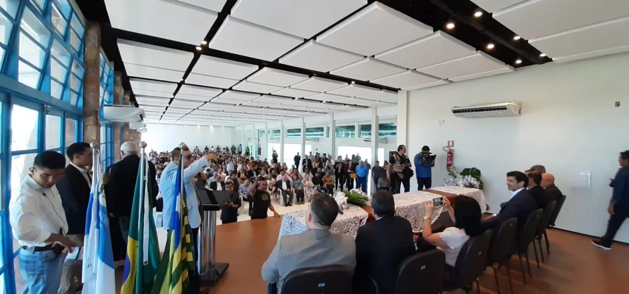 Várias autoridades presentes da visita do ministro a Parnaíba