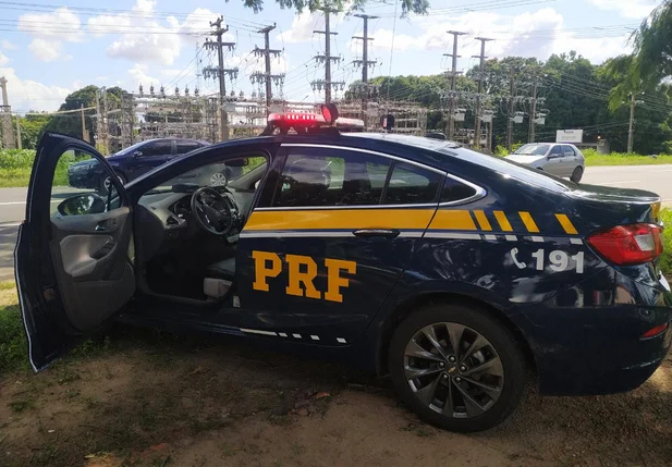 Acidente envolvendo 3 veículos na Avenida João XXIII