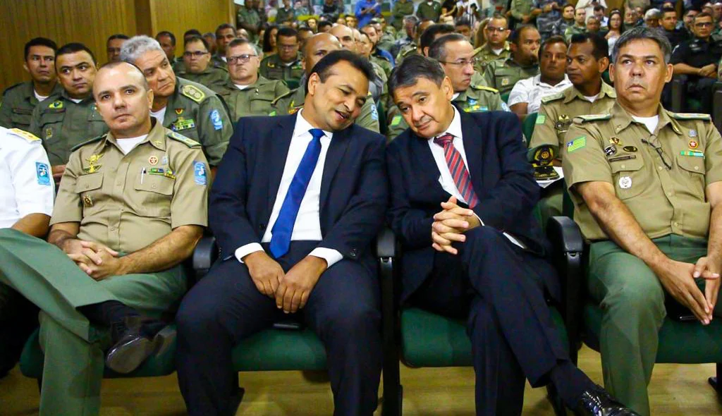 Fábio Abreu e Wellington Dias