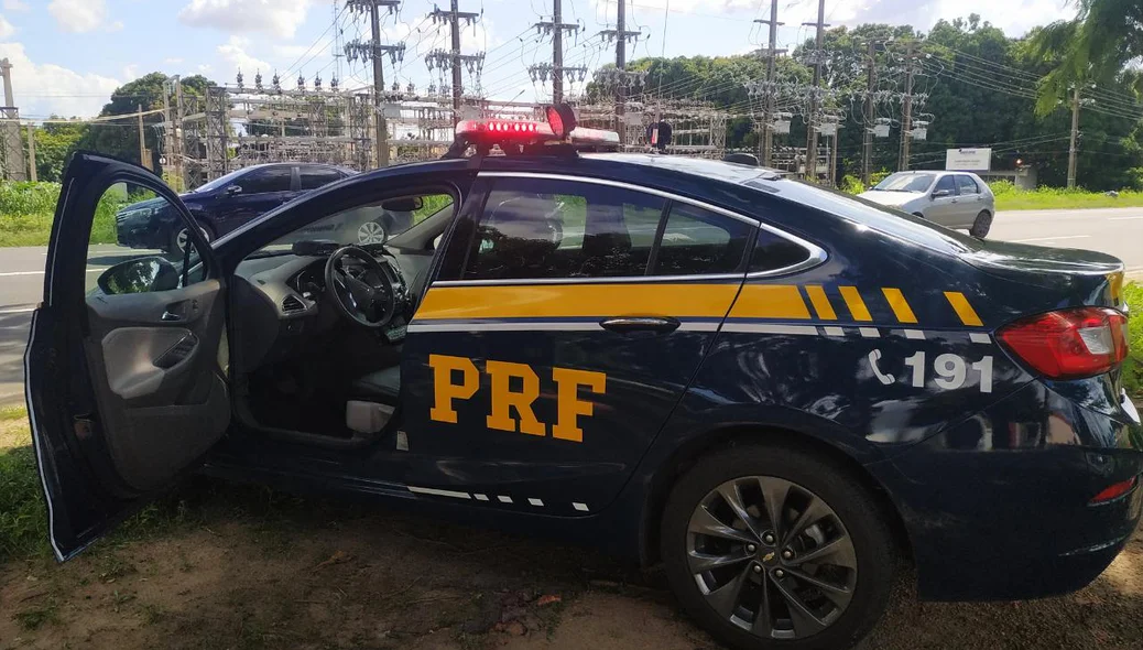 PRF esteve no local