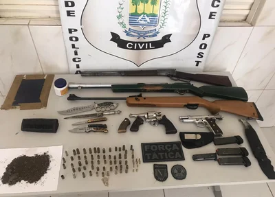 Objetos encontrados com o suspeito