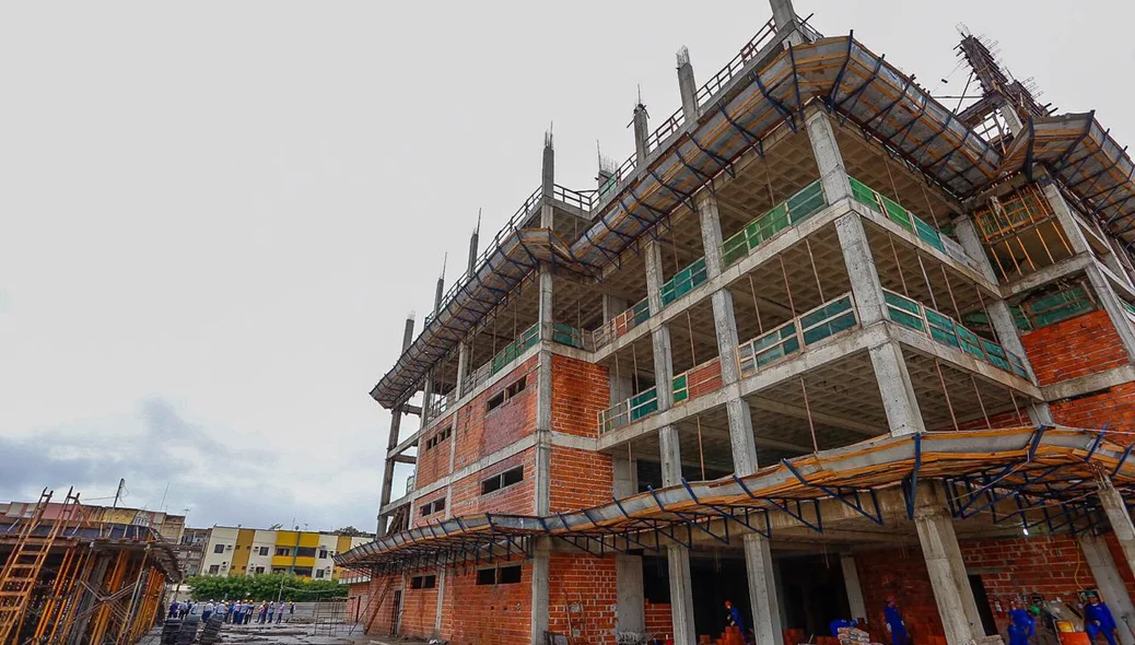 Obras da nova maternidade de Teresina avançam