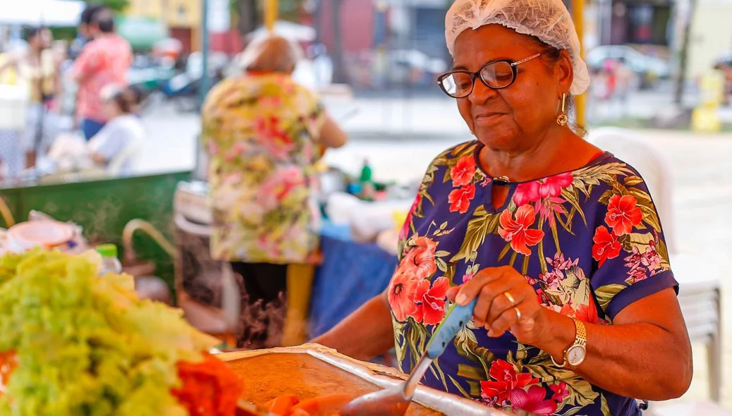 Vendedora Maria de Fátima no Sanatório Geral 2020