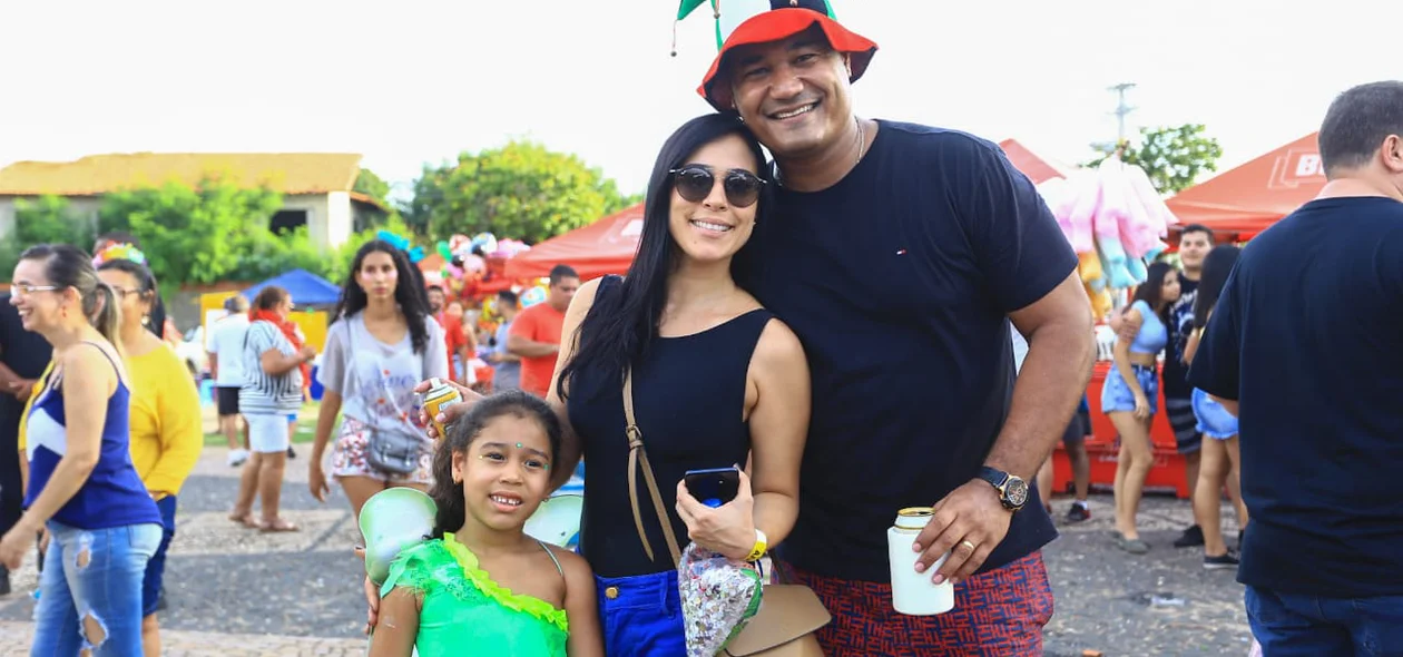Família prestigia o bloco Pinto na Morada em Teresina