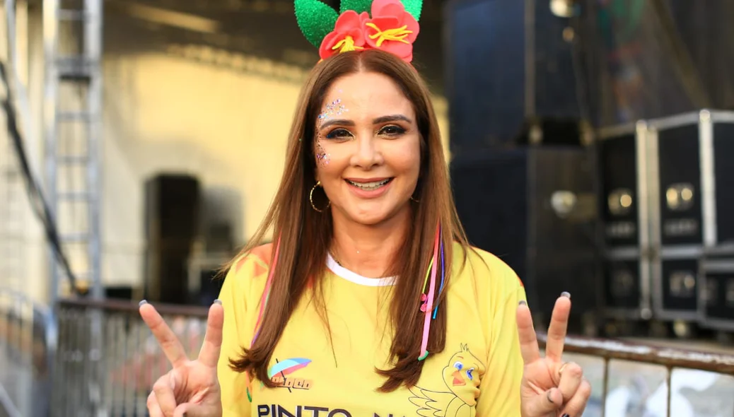 Lucy Soares