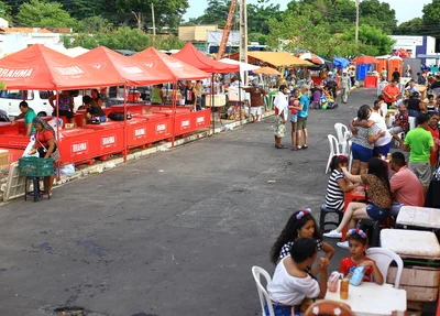 Bloco vaca atolada em Teresina 