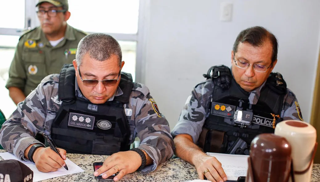 Coronel Márcio e Major Lucena 