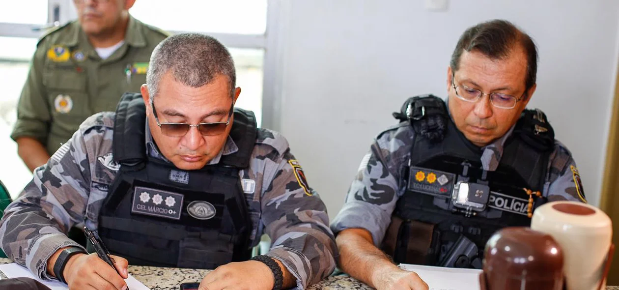 Coronel Márcio e Major Lucena 