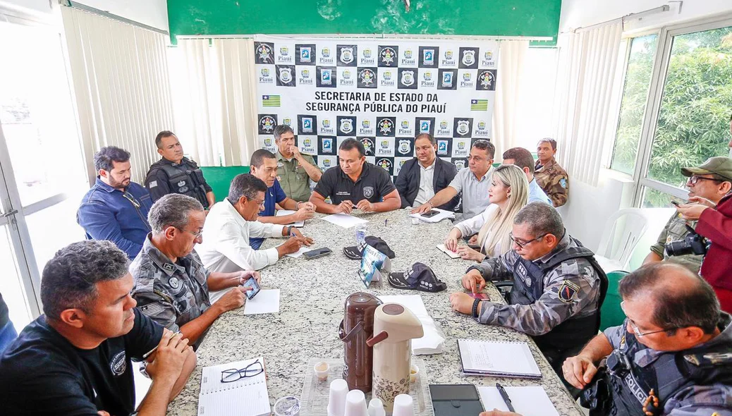 Reunião aconteceu na secretária de segurança 