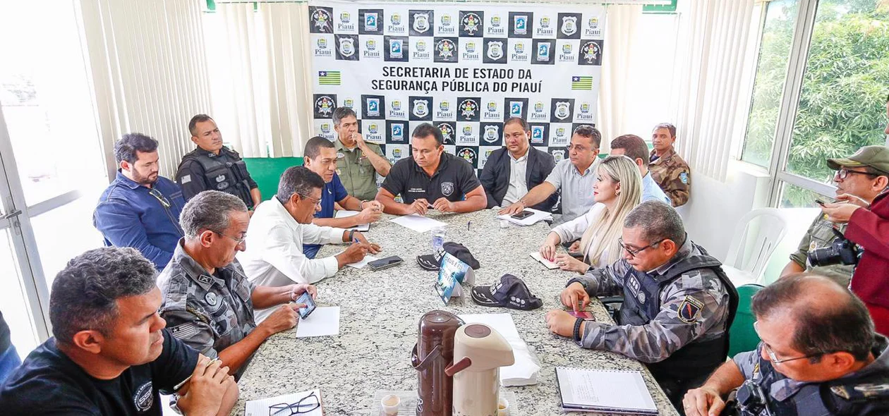 Reunião aconteceu na secretária de segurança 