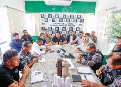 Reunião aconteceu na secretária de segurança 