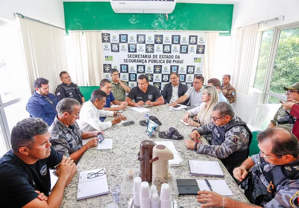Reunião aconteceu na secretária de segurança 