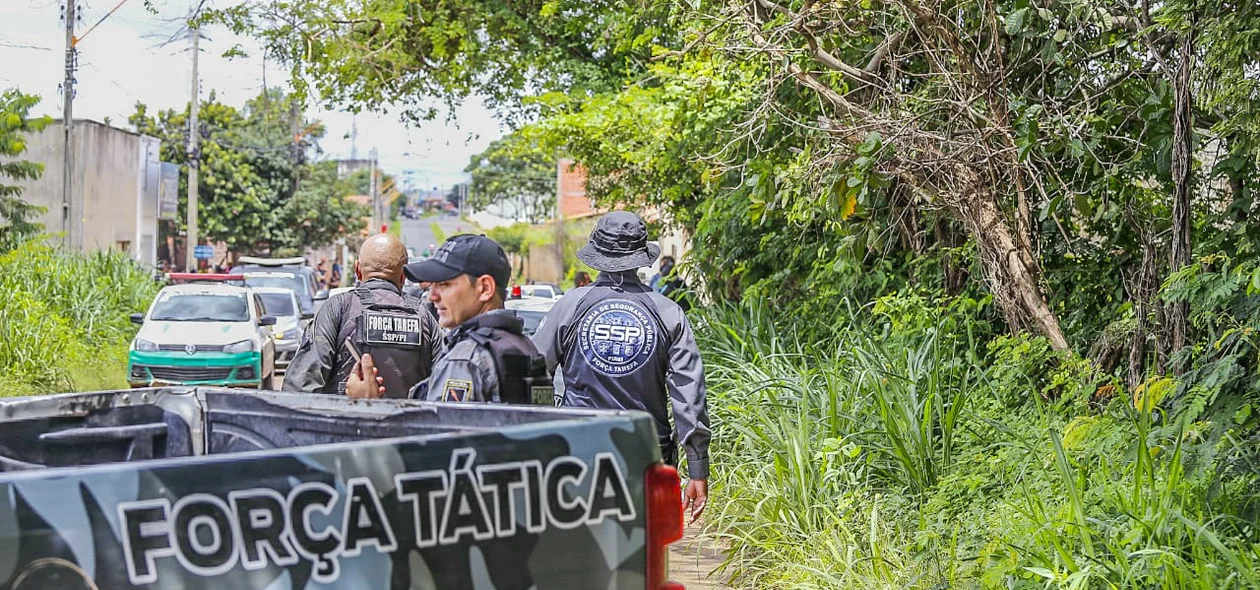 Viatura da Força Tática da Polícia Militar