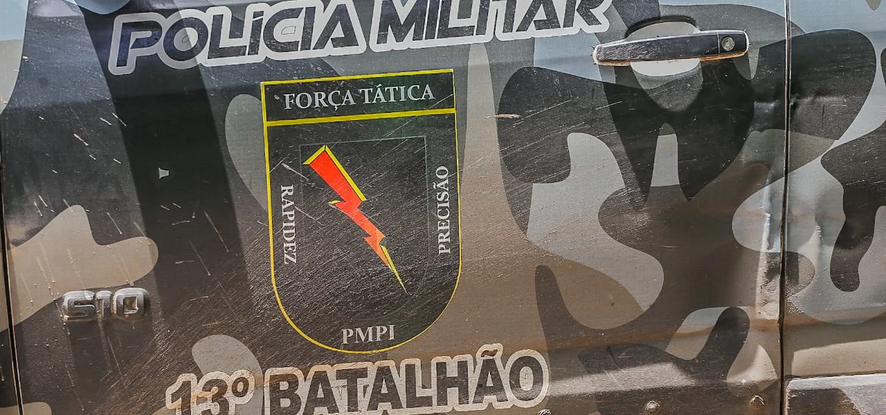 Viatura do 13º Batalhão da Polícia Militar