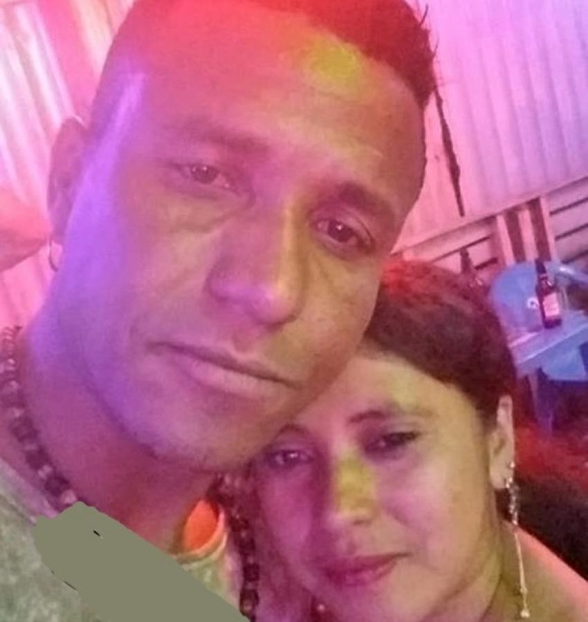 Antônia Lucia e seu companheiro 