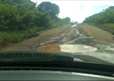 Morador denuncia buracos na PI 115