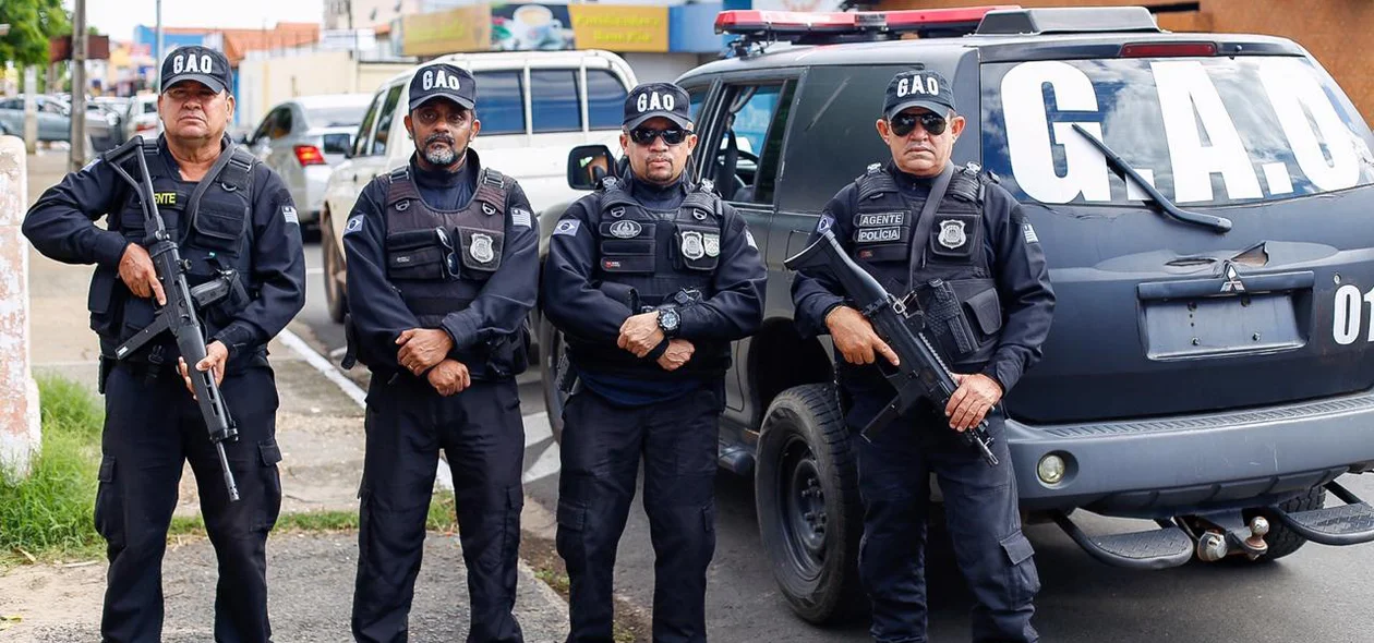Policiais do GAO