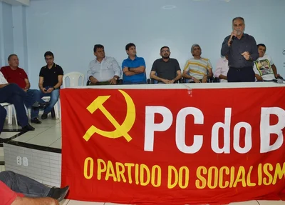 Araujinho destaca projeto para Picos durante encontro do PCdoB