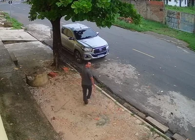 Suspeito foi flagrado cometendo o crime