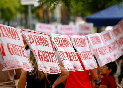 Greve dos professores na CMT