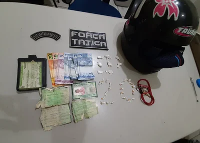 Material apreendido com a dupla