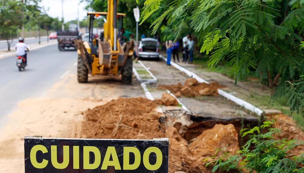 Obras na Avenida Maranhão em Teresina