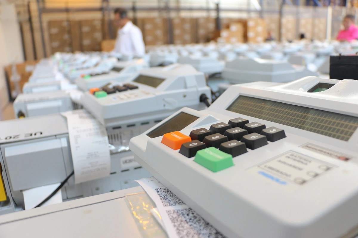 Biometria eletrônica das novas urnas 