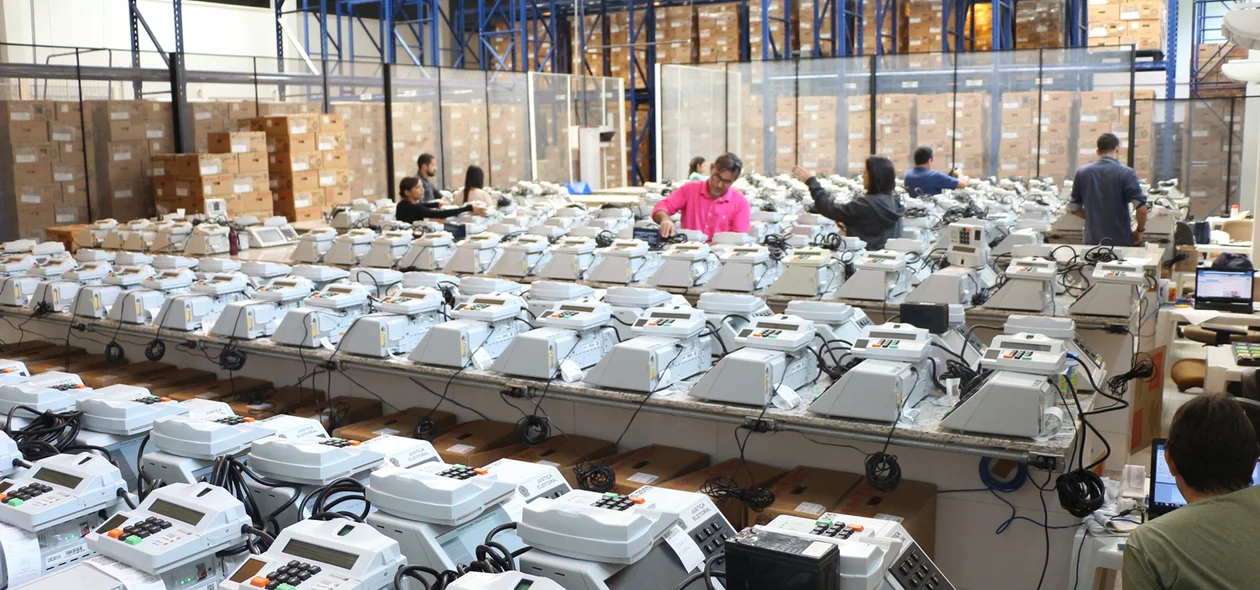 Novo depósito de urnas eletrônicas 