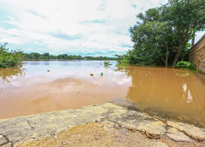 Nível do Rio Parnaíba ao lado da Avenida Maranhão 
