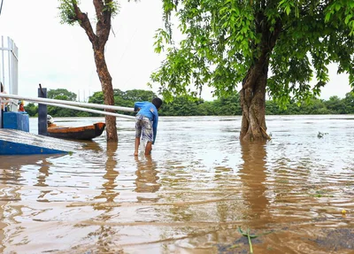 As águas do Rio Poti invadiram o restaurante